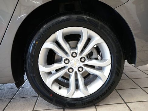 Used 2019 Chevrolet Cruze LT FWD image 49