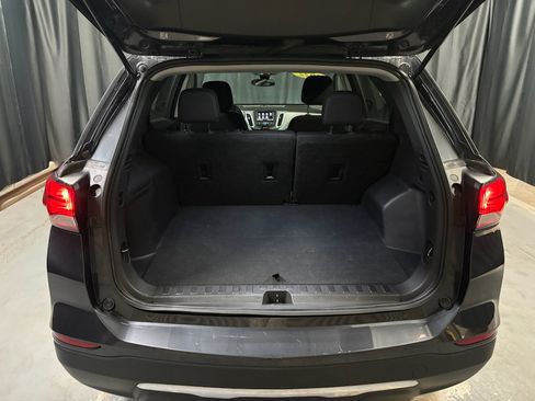 Used 2022 Chevrolet Equinox LT AWD/4WD image 23