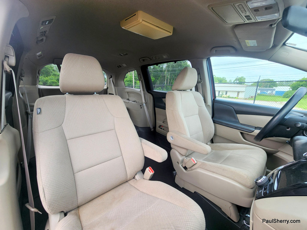 Used 2016 Honda Odyssey EX image 6