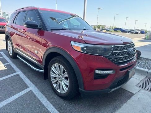 Used 2021 Ford Explorer King Ranch AWD/4WD image 3