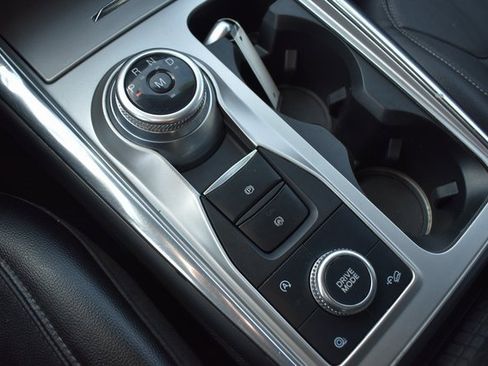 Used 2020 Ford Explorer Limited image 27