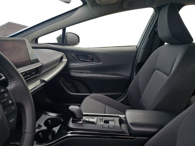 Certified 2026 Toyota Prius LE FWD image 11