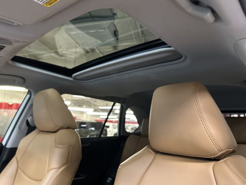 Used 2025 Toyota RAV4 XLE w/ Convenience Package FWD image 3