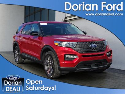 Certified 2023 Ford Explorer XLT w/ Equipment Group 202A
