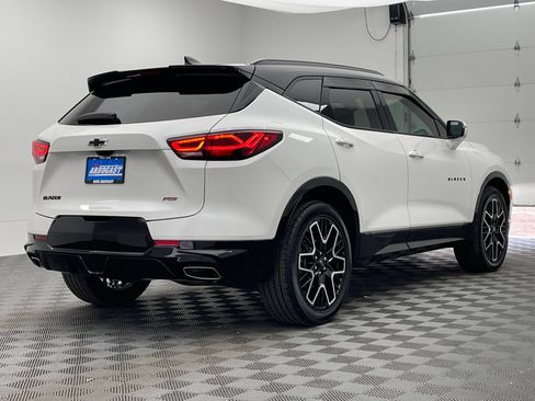 Used 2023 Chevrolet Blazer RS w/ Driver Confidence II Package FWD image 9