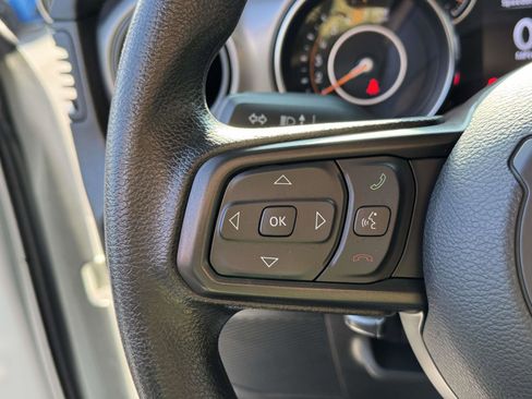 Used 2021 Jeep Wrangler Unlimited Sport image 23