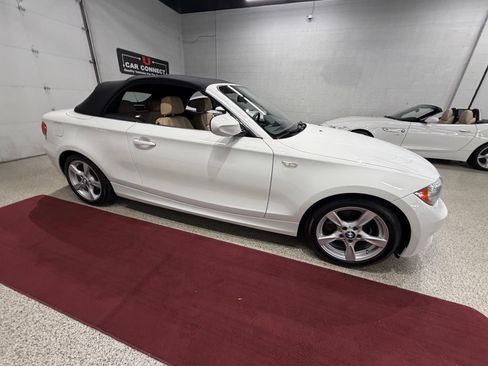 Used 2012 BMW 128i Convertible RWD image 57