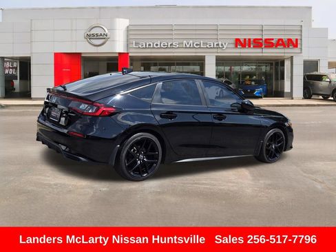 Used 2024 Honda Civic Sport image 3