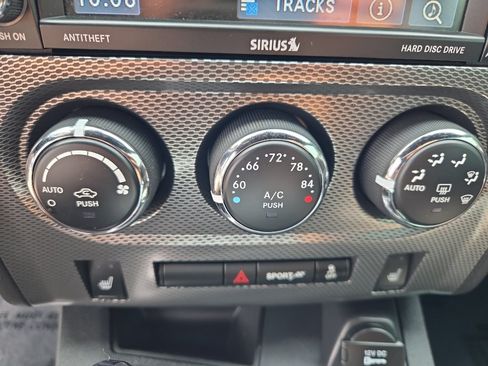 Used 2013 Dodge Challenger R/T Plus RWD image 26