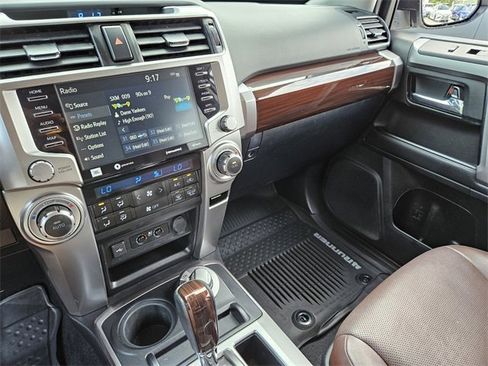 Used 2020 Toyota 4Runner Limited image 22