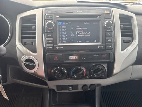 Used 2012 Toyota Tacoma 4x4 Double Cab w/ TRD Sport Upgrade Pkg image 18
