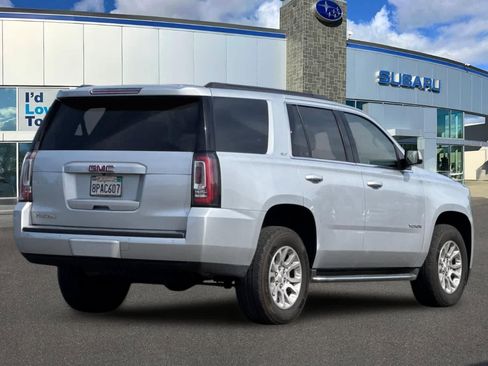 Used 2018 GMC Yukon SLT AWD/4WD image 2