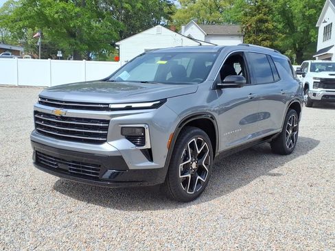 New 2026 Chevrolet Traverse High Country AWD/4WD image 3