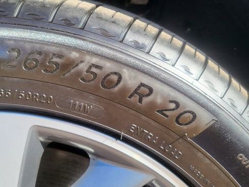 Used 2025 Genesis GV80 2.5T Advanced image 15