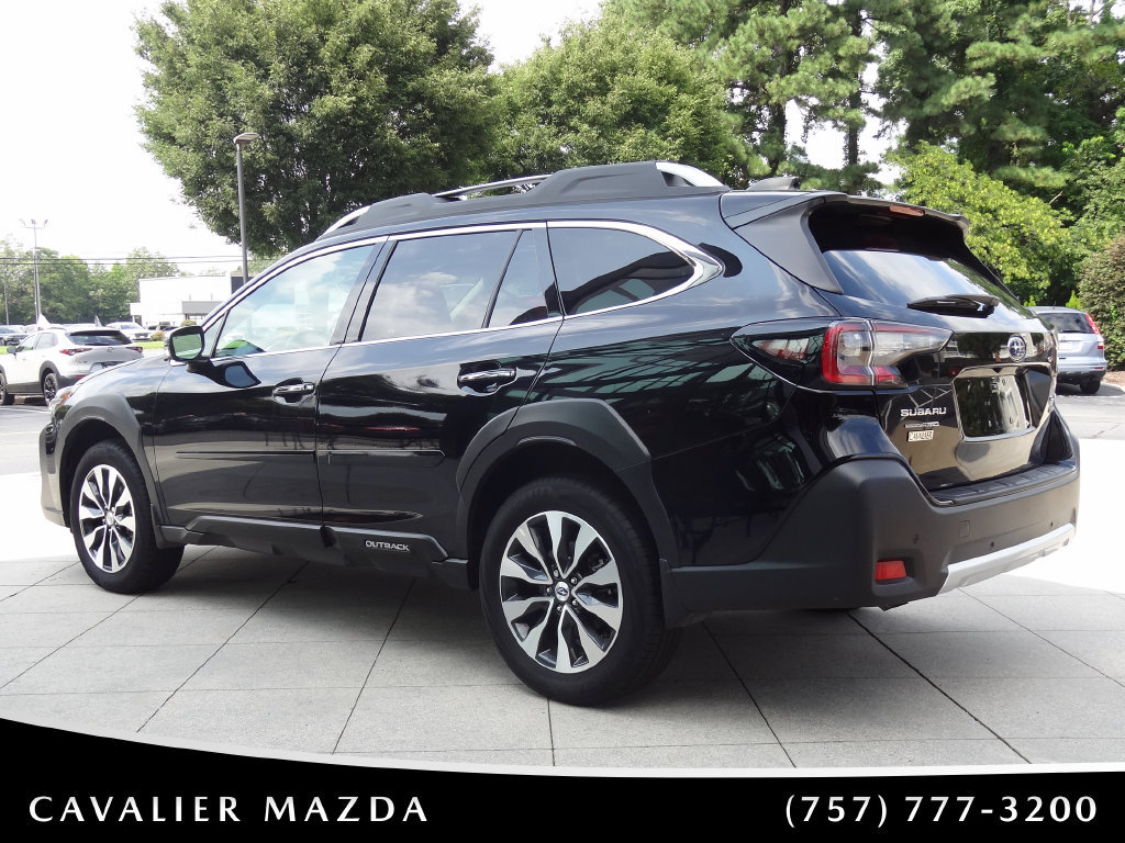Used 2025 Subaru Outback Touring XT AWD/4WD image 5