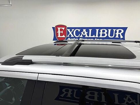 Used 2014 Ford Explorer Limited image 11