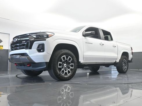 Used 2023 Chevrolet Colorado Z71 image 55