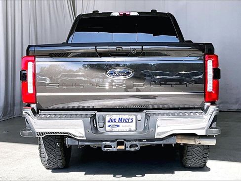 Used 2024 Ford F250 Lariat w/ Lariat Ultimate Package image 3