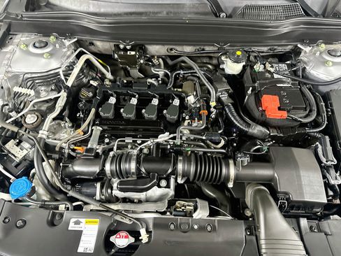 Used 2021 Honda Accord Sport image 31