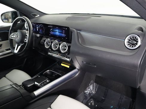 Certified 2023 Mercedes-Benz GLA 250 image 9