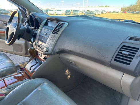 Used 2004 Lexus RX 330 AWD image 23