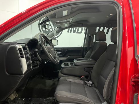 Used 2018 Chevrolet Silverado 1500 LT w/ All Star Edition AWD/4WD image 10