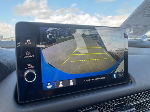 Certified 2026 Honda HR-V Sport image 17