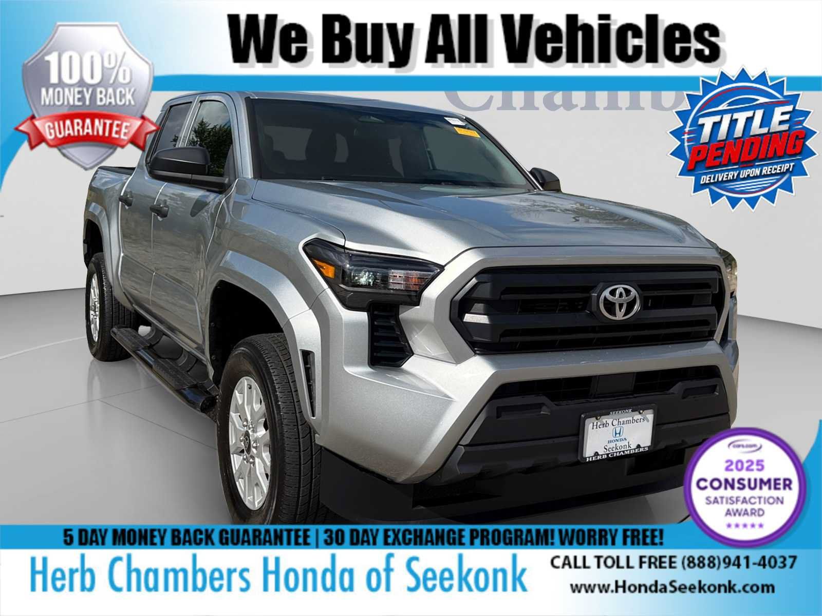 Used 2025 Toyota Tacoma SR AWD/4WD image 1
