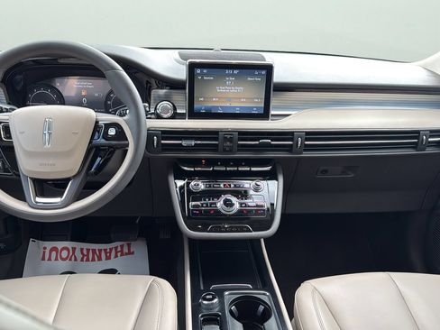 Used 2022 Lincoln Corsair FWD image 21