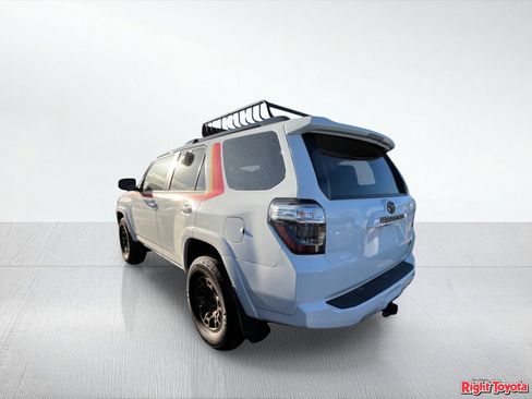 Certified 2023 Toyota 4Runner 40th Anniversary SE AWD/4WD image 3