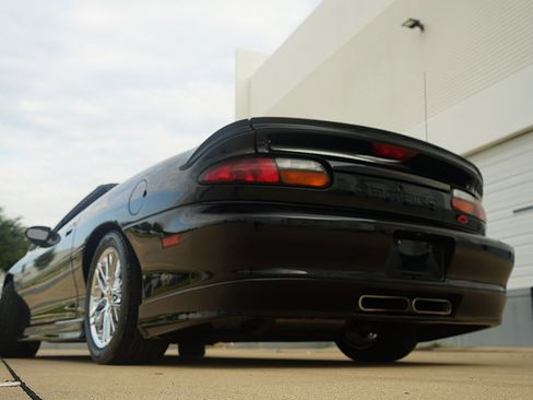 Used 1997 Chevrolet Camaro Z28 w/ Preferred Equipment Group 2 image 11
