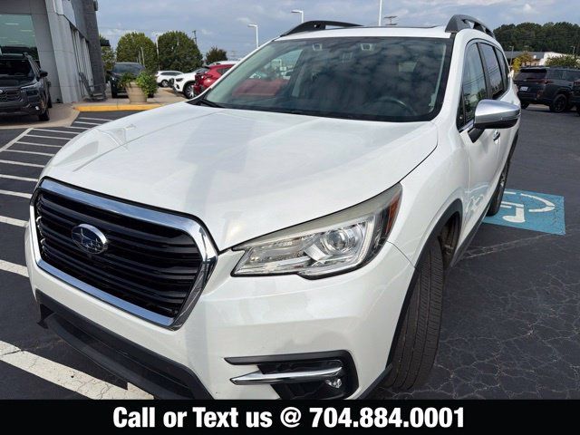 Used 2019 Subaru Ascent Touring AWD/4WD image 1