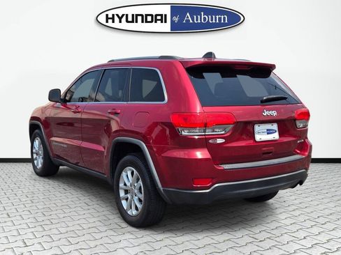 Used 2014 Jeep Grand Cherokee Laredo w/ 18" Wheel & 8.4" Radio Group RWD image 9