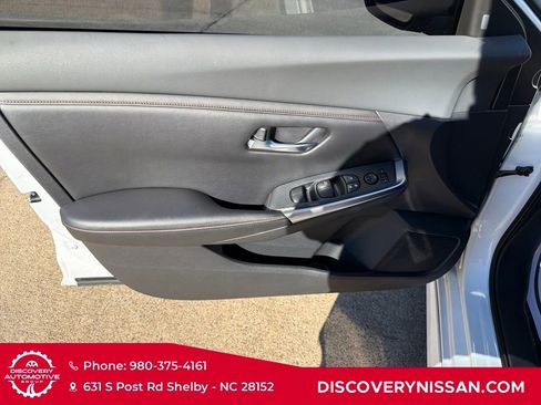 Certified 2020 Nissan Sentra SR w/ Lighting Package image 11