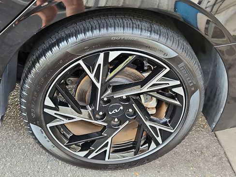 Used 2025 Kia K5 GT-Line FWD image 32