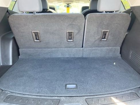 Used 2019 Buick Enclave Premium w/ Experience Buick Package AWD/4WD image 31