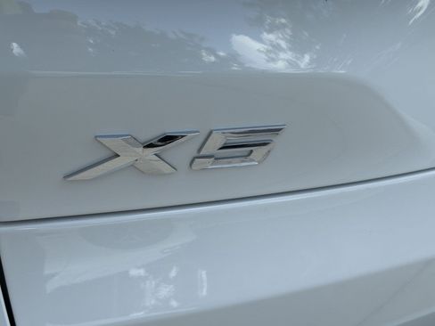 Used 2024 BMW X5 sDrive40i w/ Premium Package RWD image 34