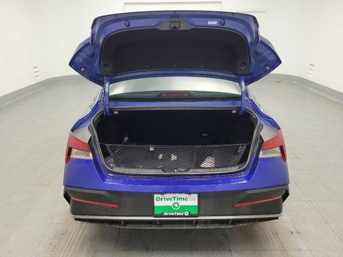 Used 2025 Hyundai Elantra Sport FWD image 29
