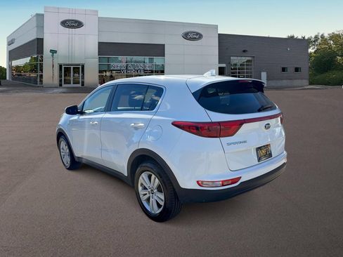 Used 2018 Kia Sportage LX AWD/4WD image 7