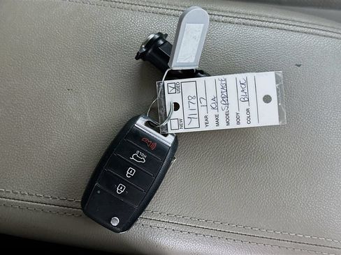Used 2017 Kia Sportage LX AWD/4WD image 32