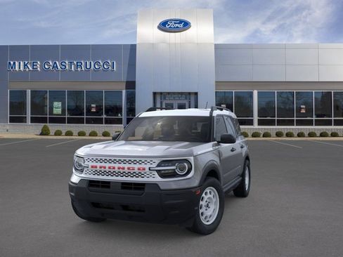 New 2025 Ford Bronco Sport Heritage AWD/4WD image 2