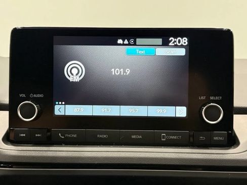 Used 2025 Honda Accord SE image 24