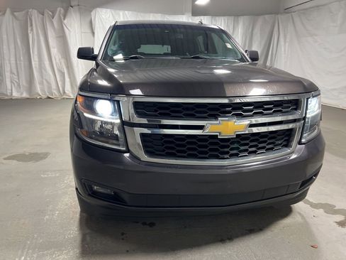 Used 2015 Chevrolet Tahoe LT image 2
