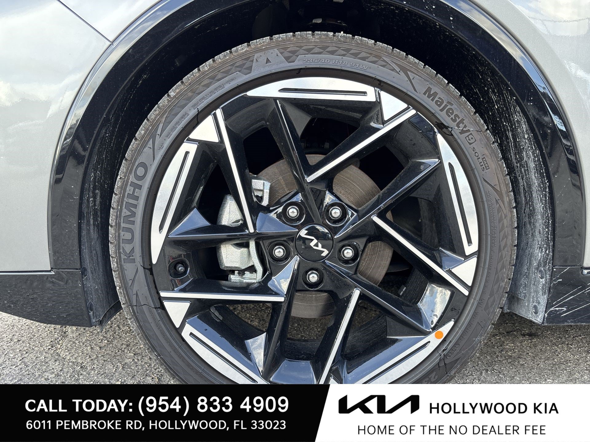 New 2026 Kia K4 GT-Line w/ GT-Line Premium Package FWD image 11