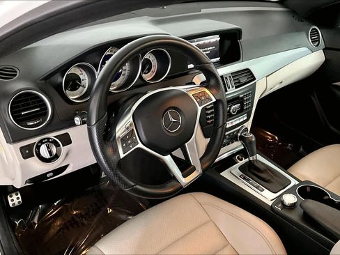 Used 2013 Mercedes-Benz C 250 Coupe image 18
