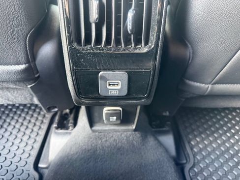 Used 2024 Jeep Compass Trailhawk AWD/4WD image 38