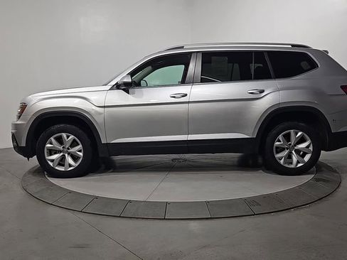 Used 2019 Volkswagen Atlas S image 2
