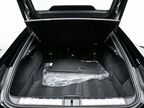 New 2025 Porsche Panamera 4 image 30