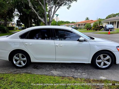 Used 2015 Volkswagen Passat 1.8T Limited Edition FWD image 17