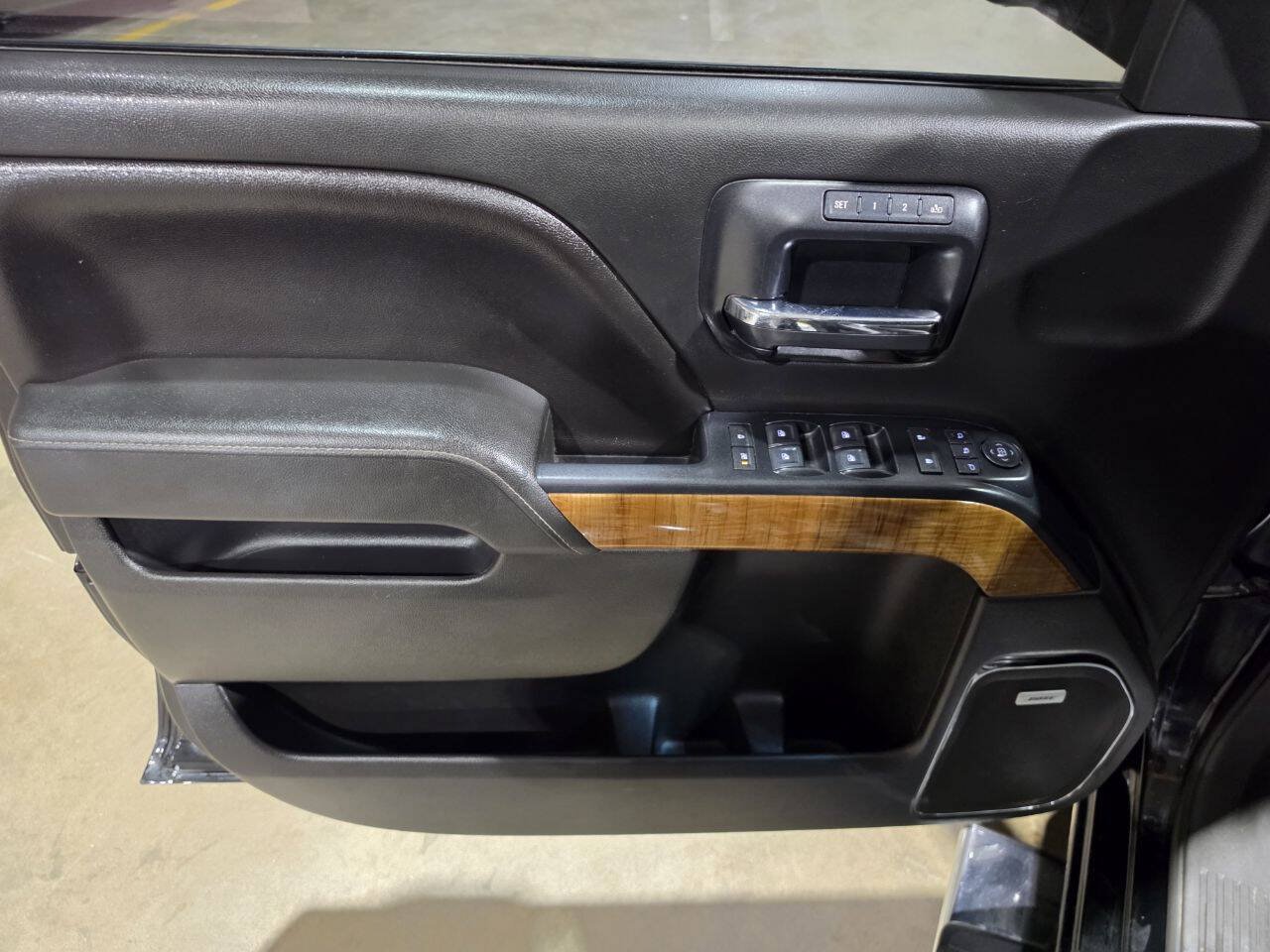 Used 2014 GMC Sierra 1500 SLT AWD/4WD image 26